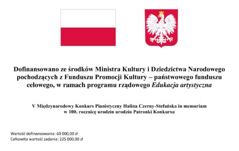 Tablica informująca o dofinansowaniu ze środków Ministra Kultury, zawiera symbole narodowe - flagę Polski i godło Polski na białym tle, nad nazwą programu